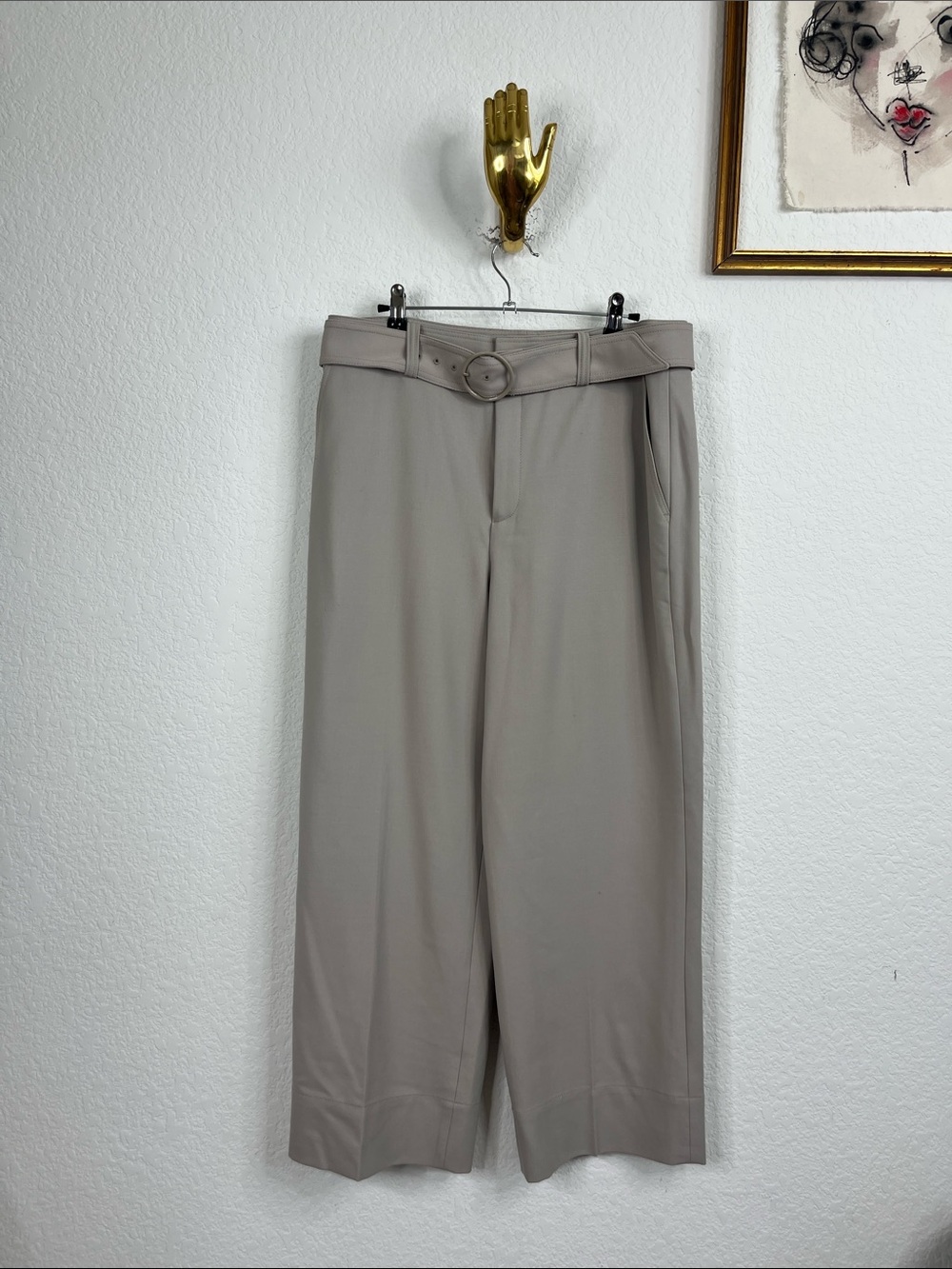 Club Monaco Enamel Ring Belted Pants in Khaki